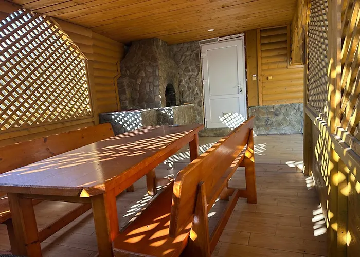 рай Apart Otel Skhidnytsia
