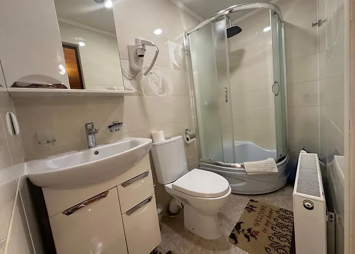 рай Apart Otel Skhidnytsia